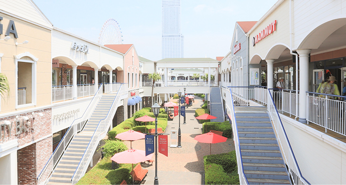 THE RINKU PREMIUM OUTLET