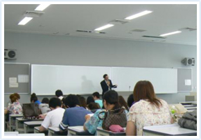 留学生対象就職ガイダンス 留学生対象就職ガイダンス